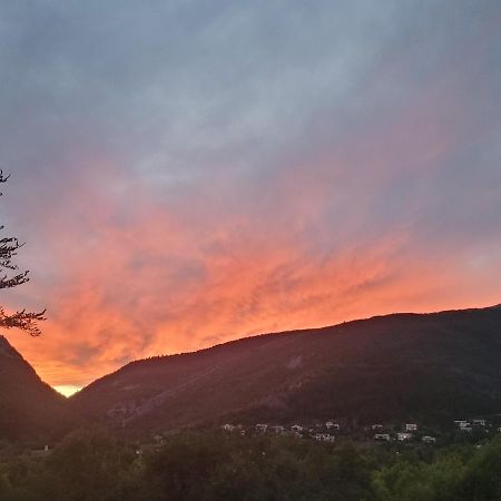 La Reyniere Panzió Serres  Kültér fotó