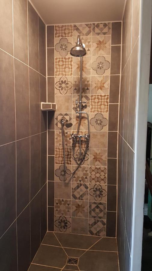 La Reyniere Panzió Serres  Kültér fotó